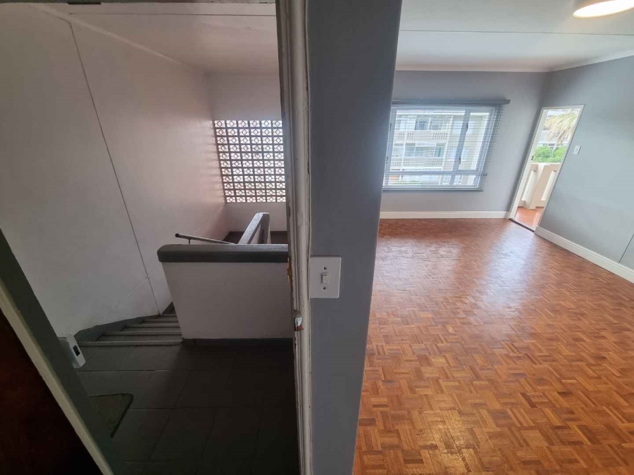 2 Bedroom Property for Sale in Claremont Western Cape